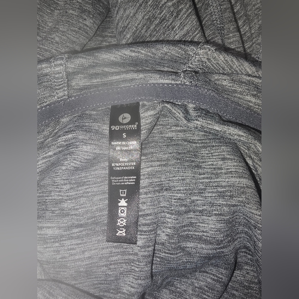 Lightweight Pullover - Picture 7 of 8